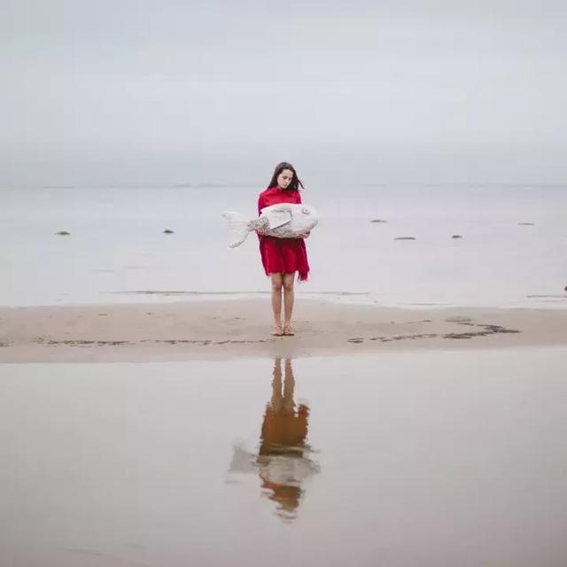 437b000273b8fe5ee8e2