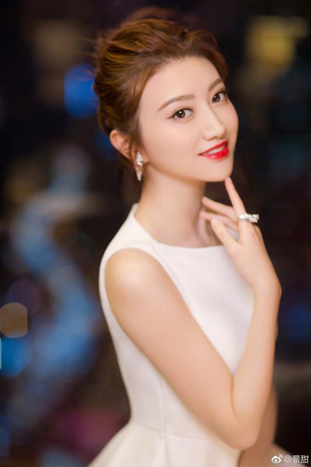 5e880003f9fa83097cbb