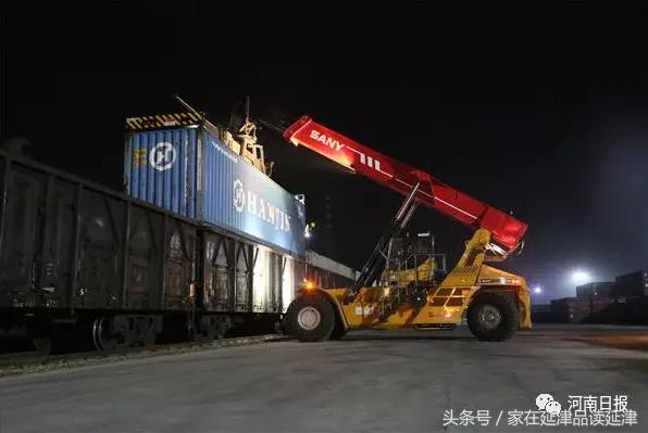 真牛！延津塔铺火车站开出国际班列-4.jpg