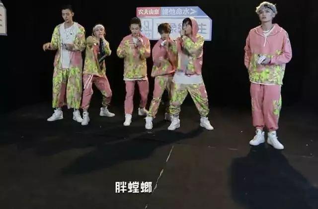 继林超泽后，王思聪公司林彦俊也被曝抄袭，就连公司回应都抄！-25.jpg