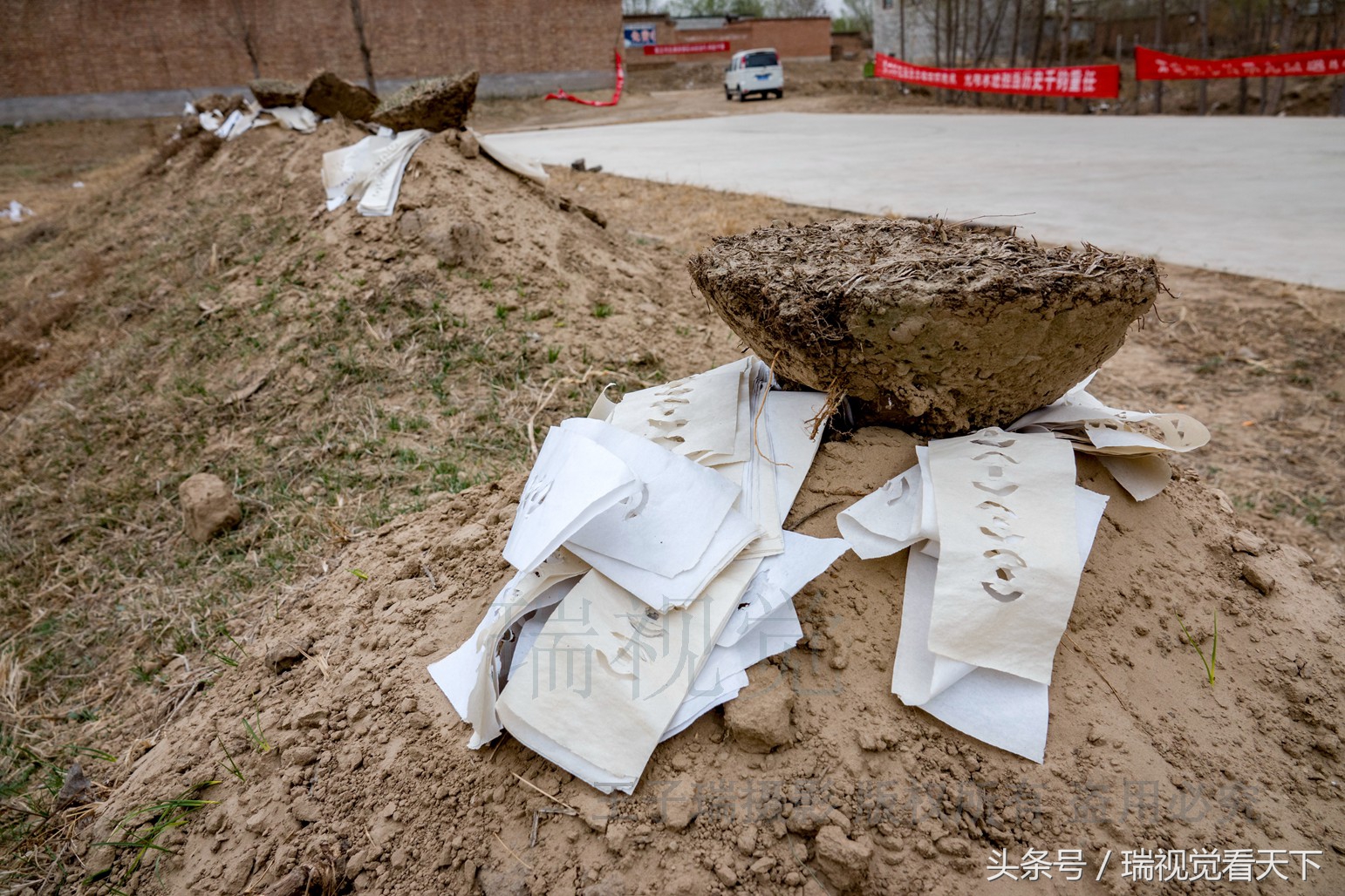 雄安新区：雄县“八路坟”合葬250名烈士，逢祭日村民不婚嫁娱乐-4.jpg