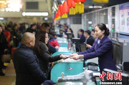 中国最北国际机场一季度运送旅客513万人次-2.jpg