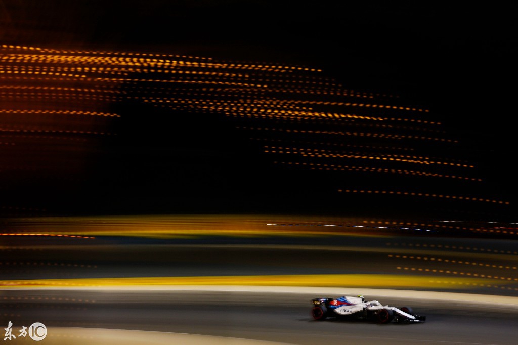 F1巴林国际比赛，硝烟弥漫-6.jpg