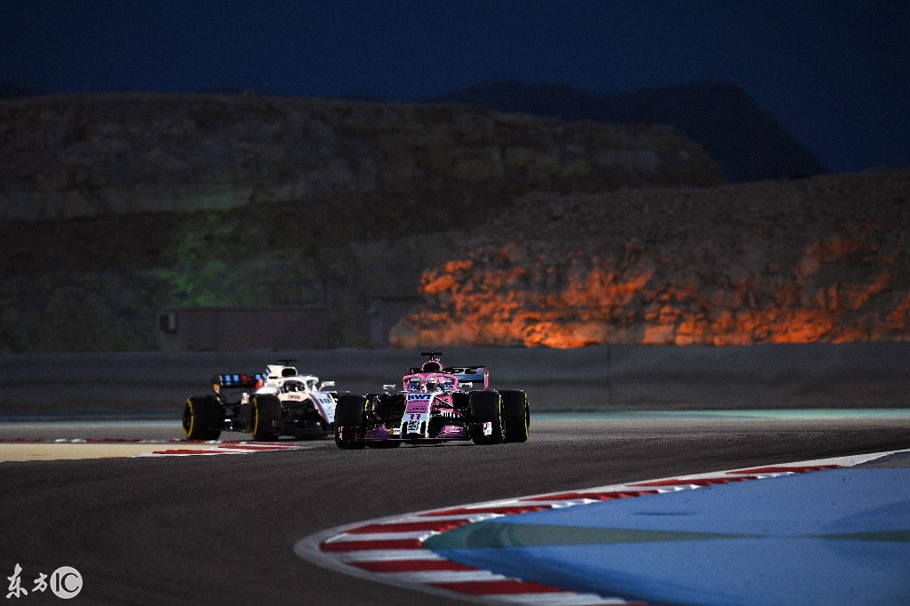 F1巴林国际比赛，硝烟弥漫-8.jpg