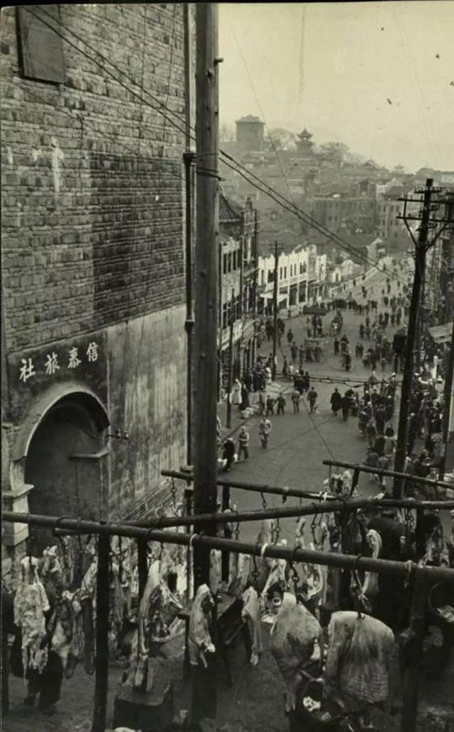 1946年美国《生活》杂志拍摄的长江三峡纤夫-16.jpg