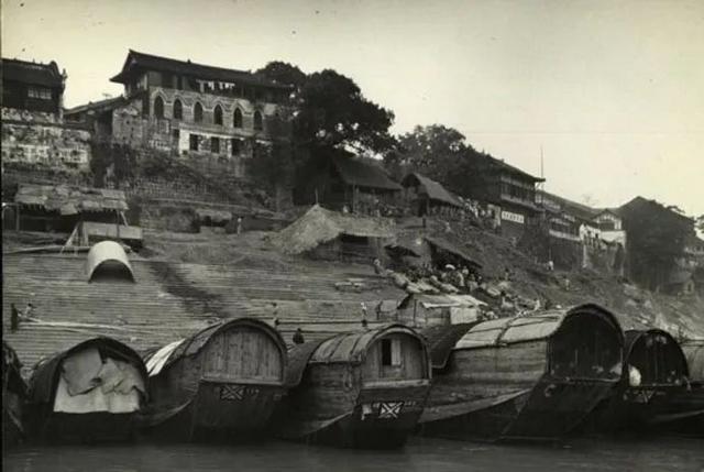 1946年美国《生活》杂志拍摄的长江三峡纤夫-17.jpg