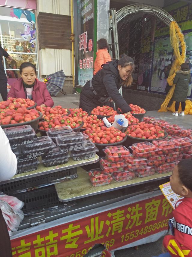 大小吃货一起去品美食喽！-18.jpg