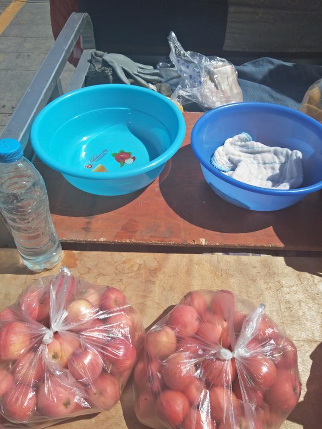 大小吃货一起去品美食喽！-20.jpg
