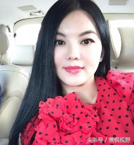 李湘，现任北京快乐星文化传媒有限公司董事长总经理360娱乐总裁-7.jpg