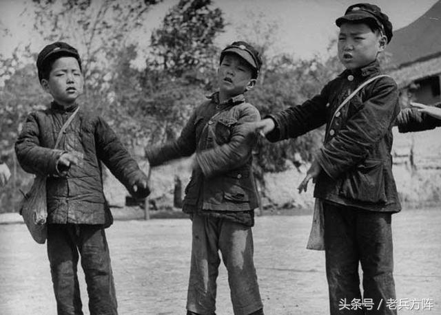 美国《生活》杂志记者拍摄的1947年中国民生百态-44.jpg