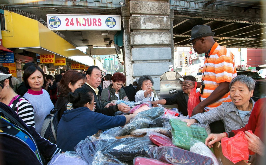 直击中国人在美国的蜗居生活，为了“美国梦”生活让人心酸-4.jpg
